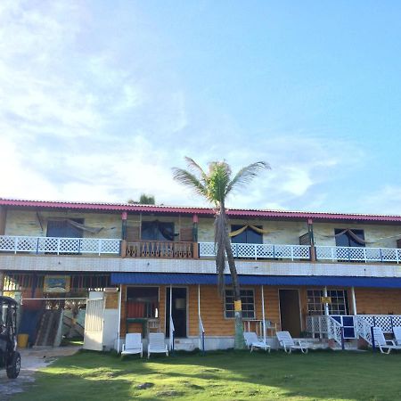 Yellow Moon Guesthouse & Apartments San Andrés Eksteriør bilde