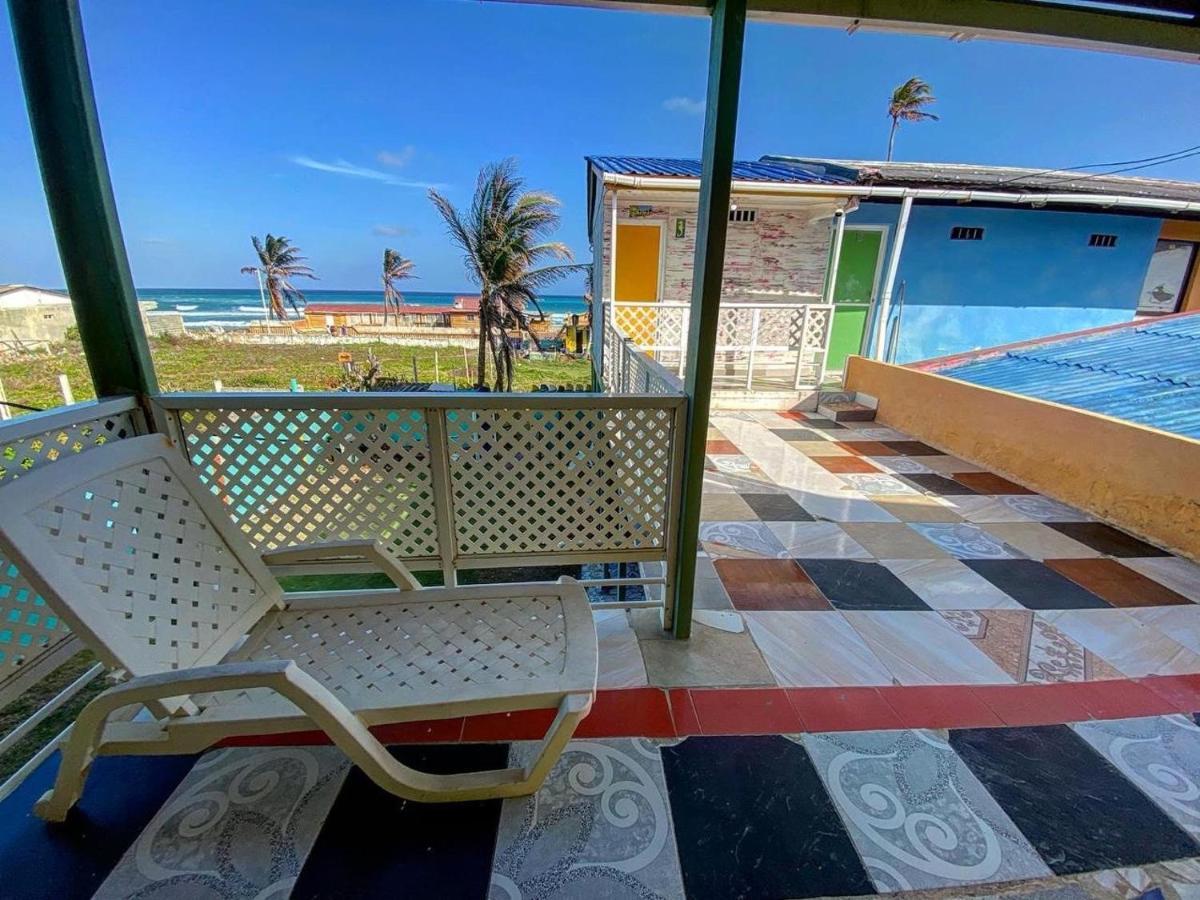 Yellow Moon Guesthouse & Apartments San Andrés Eksteriør bilde