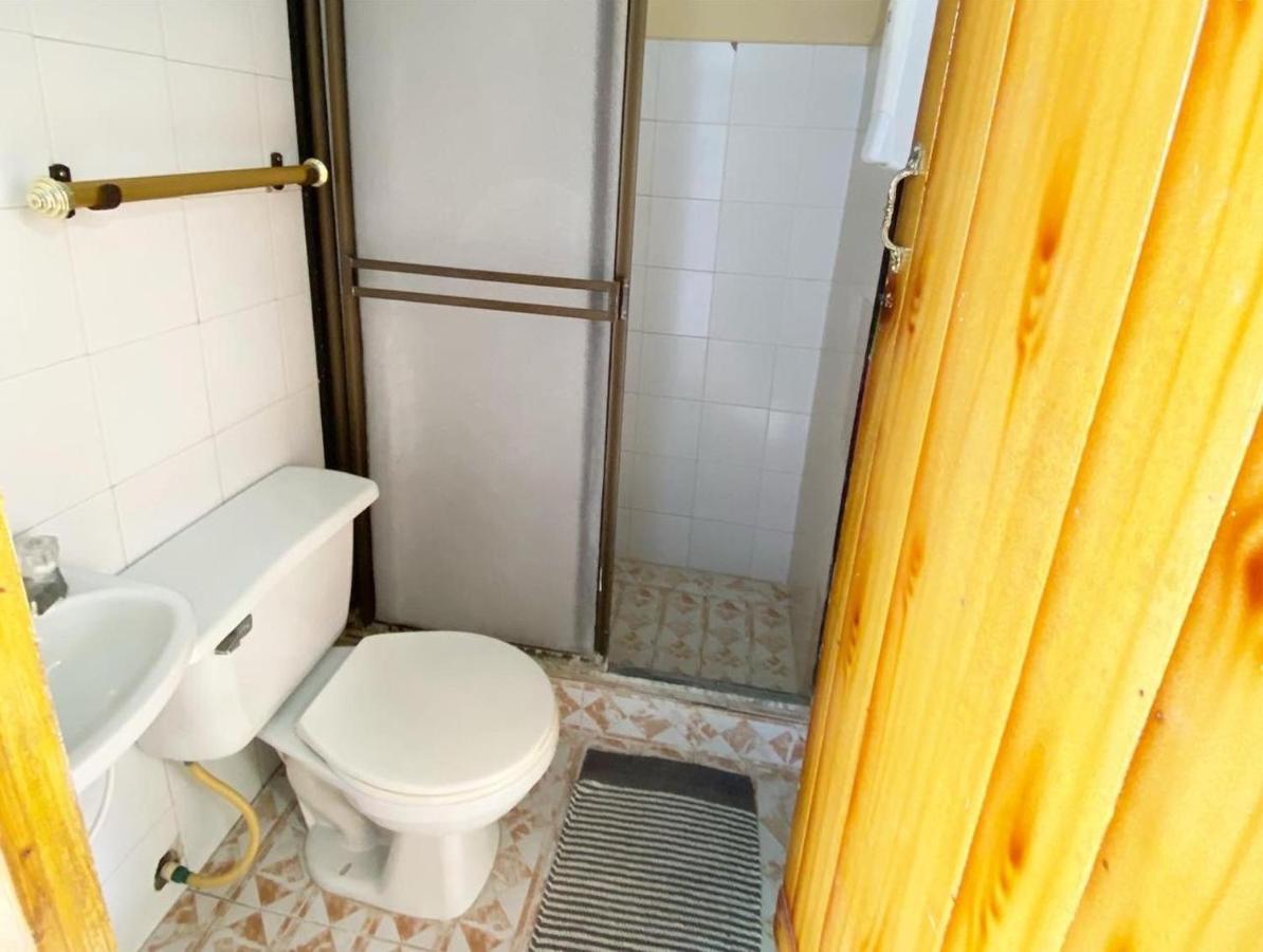 Yellow Moon Guesthouse & Apartments San Andrés Eksteriør bilde